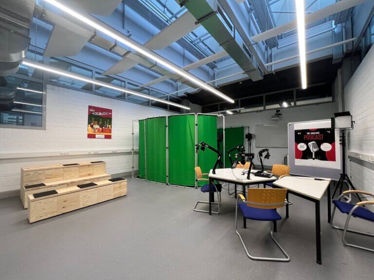 Agile Lernräume in Form eines Makerspaces zur Gestaltung der digitalen Transformation des Unterrichts an Beruflichen Schulen